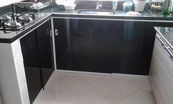 Produto Box de vidro para cozinha