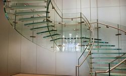 Produto Escada de vidro