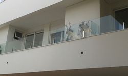 Produto Guarda corpo de sacada com vidro