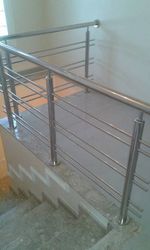 Produto Guarda corpo é corrimão em aço inox