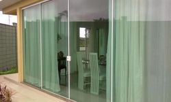 Produto Porta de vidro temperado para varanda