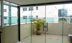 Produto Porta em blindex