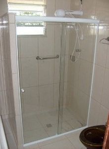 box banheiro pinhais