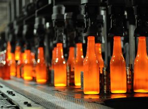 composição é técnica de fabricação do vidro