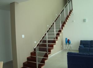 corrimão de escada de vidro temperado