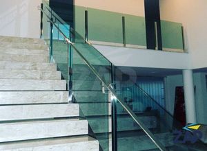 corrimão é guarda corpo