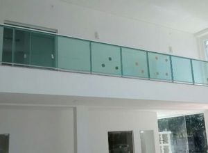 corrimão para sacada