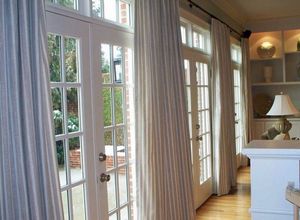 cortina para porta de vidro