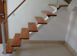 escada corrimão vidro