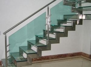 escada inox com vidro