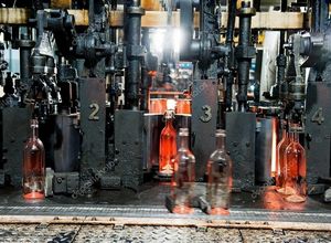 fabricação de garrafas de vidro