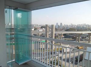 fechamento de sacada com vidro