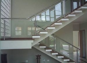 guarda corpo de acrílico preço