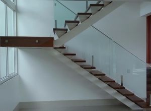 guarda corpo escada vidro