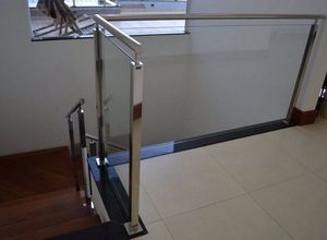 guarda corpo inox quadrado