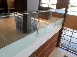 guarda corpo vidro laminado