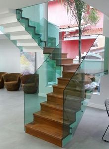 instalação de corrimão