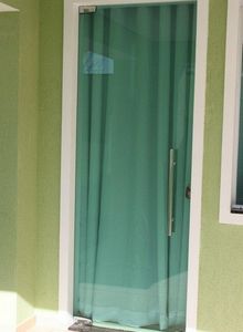 orçamento de porta de vidro temperado