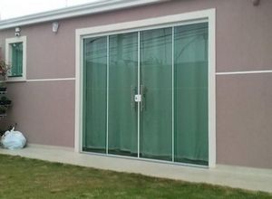porta de vidro