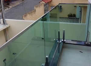 sacada de inox com vidro